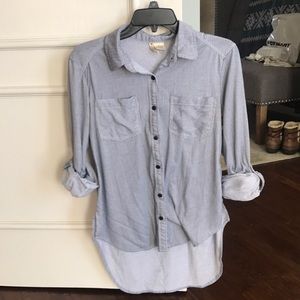 Long sleeve dress shirt